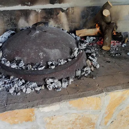 Tapenade Semesterbostad *